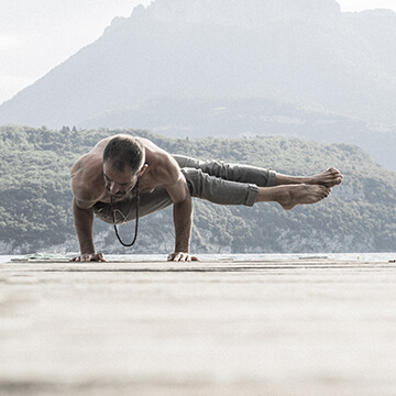 Alain yoga, Parsva bakasana